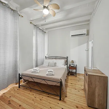 Moraitis Apartment *