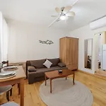 Appartement Moraitis *