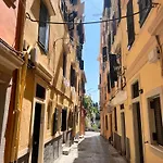 Moraitis